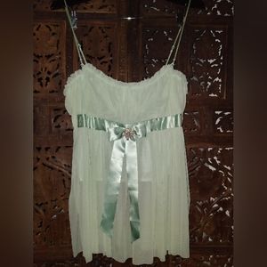 Moda International Formal Top Med